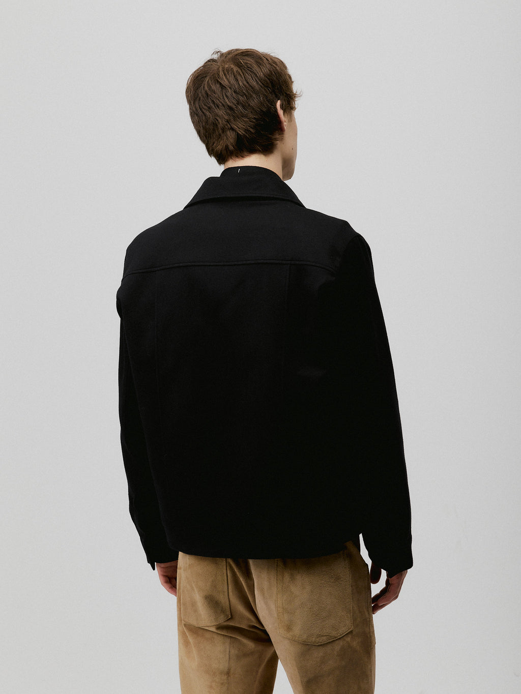 Korpus 02 — Serie 04